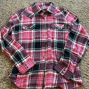 Women’s Wrangler XL button down shirt